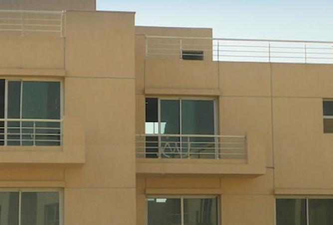 8214171 - Property Image 2