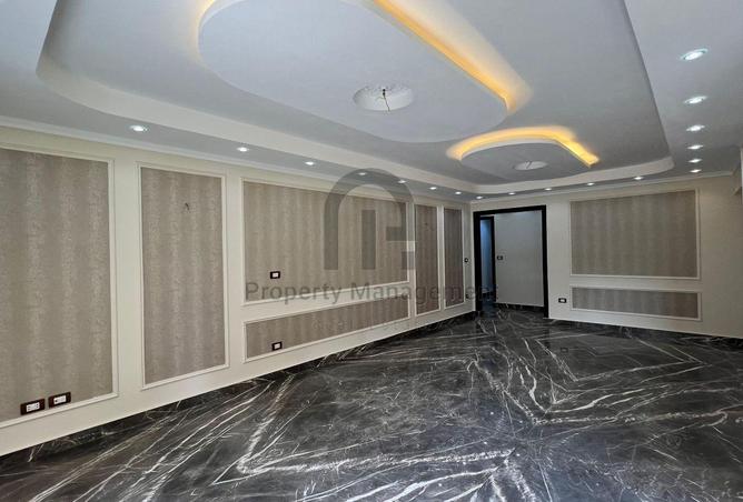 8306727 - Property Image 3