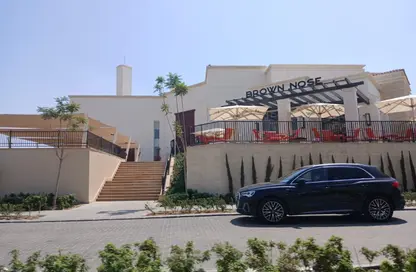 Apartment - 3 Bedrooms - 3 Bathrooms for sale in The Fourteen Golf Residences - Uptown Cairo - Mokattam - Cairo