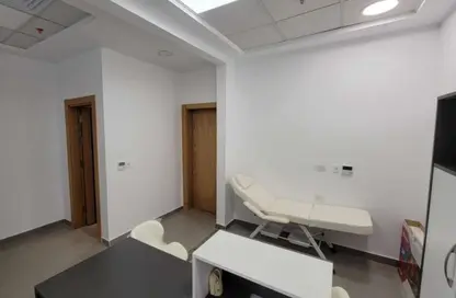 عيادة - استوديو - 1 حمام للايجار في ميديكال بارك ايليت - كمبوندات التجمع الخامس - التجمع الخامس - مدينة القاهرة الجديدة - القاهرة