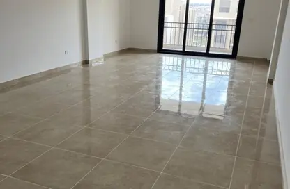 شقة - 3 غرف نوم - 3 حمامات للايجار في مون ريزيدنس - فيفث سكوير - التجمع الخامس - مدينة القاهرة الجديدة - القاهرة