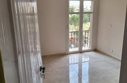 Apartment - 3 Bedrooms - 3 Bathrooms for rent in Hyde Park - New Cairo City - Cairo