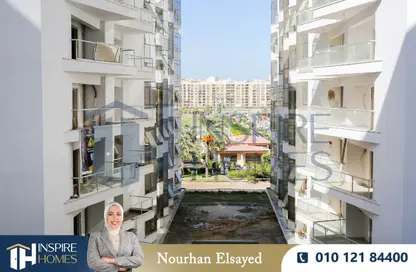 Apartment - 3 Bedrooms - 2 Bathrooms for sale in Grand View - Smouha - Hay Sharq - Alexandria