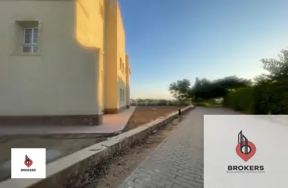 Villa - 5 Bedrooms - 5 Bathrooms for sale in Madinaty - Cairo