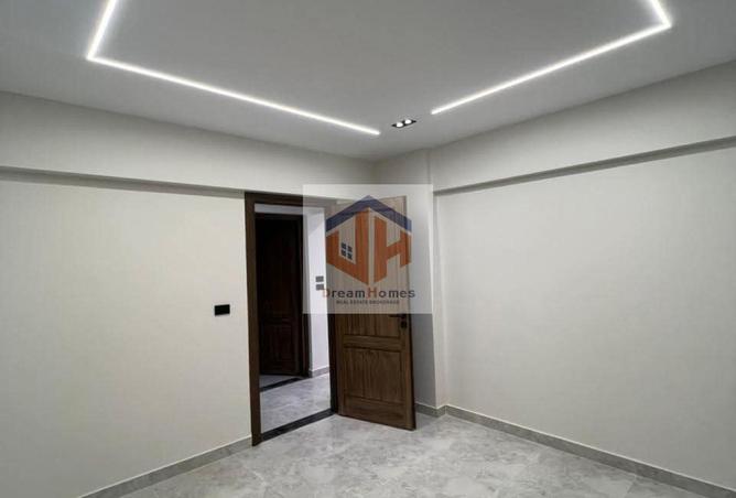 8075850 - Property Image 3