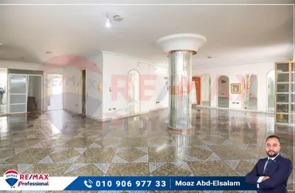 Duplex - 4 Bedrooms - 3 Bathrooms for sale in Al Geish Road - El Mandara - Hay Than El Montazah - Alexandria