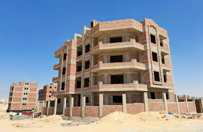 شقة - 3 غرف نوم - 3 حمامات للبيع في طريق بلبيس - خط 10 - الحي الثالث - مدينة العبور - القليوبية