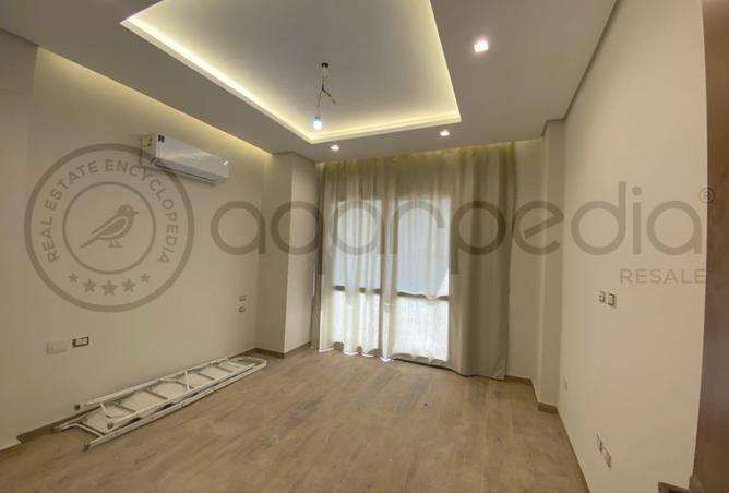 8205436 - Property Image 2