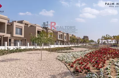 Villa - 5 Bedrooms - 6 Bathrooms for sale in Palm Hills New Cairo - 5th Settlement Compounds - The 5th Settlement - New Cairo City - Cairo