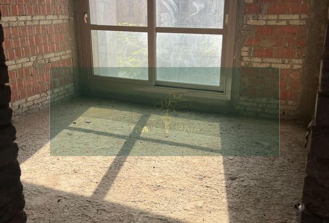 8127518 - Property Image 2