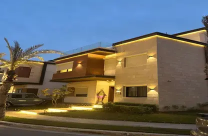 Villa - 3 Bedrooms - 3 Bathrooms for sale in Swan Lake West - 6 October Compounds - 6 October City - Giza