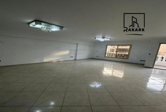 8555063 - Property Image 2