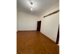 Apartment - 3 bedrooms - 2 bathrooms for للبيع in Nile Corniche St. - Garden City - Cairo