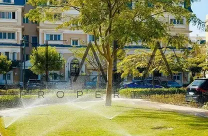 Apartment - 3 Bedrooms - 3 Bathrooms for sale in Kayan - Sheikh Zayed Compounds - Sheikh Zayed City - Giza