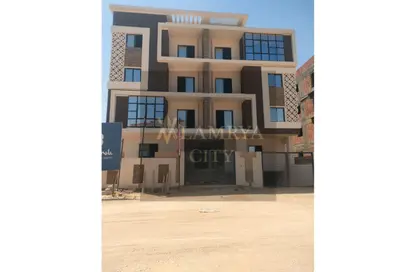 Apartment - 3 Bedrooms - 3 Bathrooms for sale in Bait Alwatan - The 5th Settlement - New Cairo City - Cairo