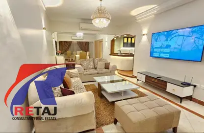 شقة - 3 غرف نوم - 2 حمامات للايجار في شارع عباس العقاد - المنطقة الأولى - مدينة نصر - القاهرة