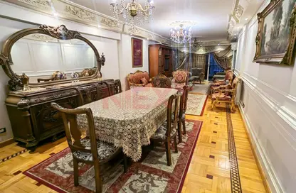 شقة - 3 غرف نوم - 2 حمامات للبيع في سموحة - حي شرق - الاسكندرية