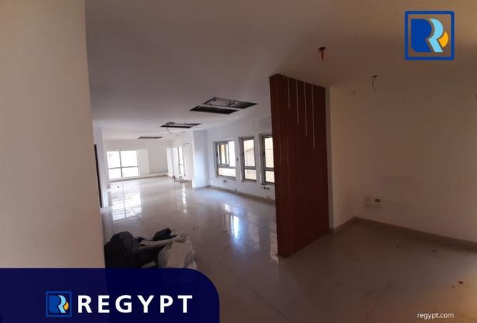 8517009 - Property Image 2