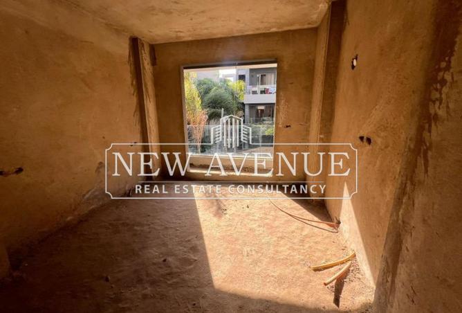 8207000 - Property Image 2