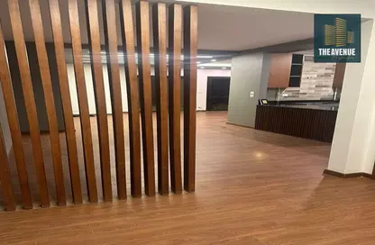 شقة - 3 غرف نوم - 3 حمامات للبيع في ذا كورت ياردز - كمبوندات الشيخ زايد - الشيخ زايد - الجيزة