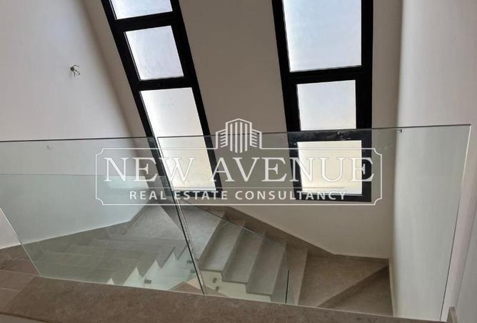 8120536 - Property Image 2