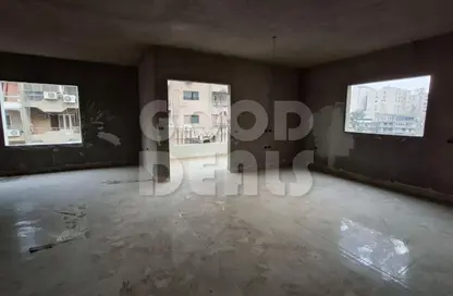 شقة - 3 غرف نوم - 2 حمامات للبيع في شارع عبد الحميد بدوي - النزهه الجديدة - النزهة - القاهرة