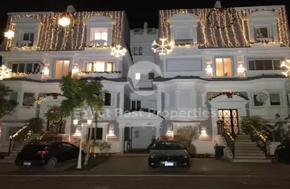 تاون هاوس - 3 غرف نوم - 3 حمامات للبيع في ماونتن فيو 4 - كمبوندات 6 أكتوبر - مدينة 6 أكتوبر - الجيزة تاون هاوس - 3 غرف نوم - 3 حمامات للبيع في ماونتن فيو 4 - كمبوندات 6 أكتوبر - مدينة 6 أكتوبر - الجيزة