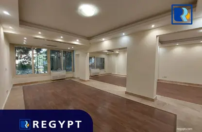 شقة - 3 غرف نوم - 3 حمامات للايجار في شارع احمد حشمت - الزمالك - القاهرة