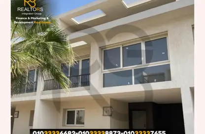 تاون هاوس - 4 غرف نوم - 4 حمامات للبيع في بيراميدز هيلز - طريق مصر اسكندرية الصحراوي - مدينة 6 أكتوبر - الجيزة