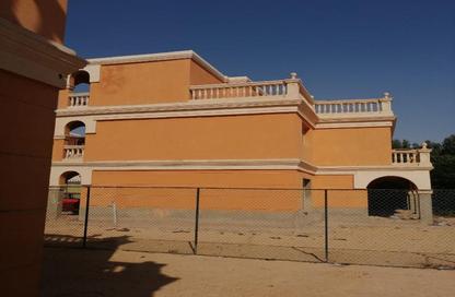 Villa - 5 Bedrooms - 3 Bathrooms for sale in Stella Heliopolis - Cairo - Ismailia Desert Road - Cairo