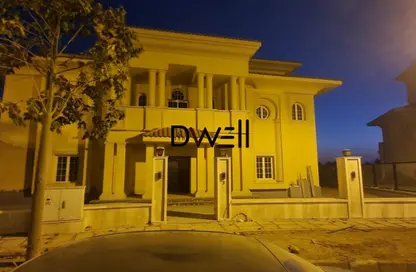 فيلا - 7 غرف نوم - 7 حمامات للايجار في پريڤادو - مدينتي - القاهرة