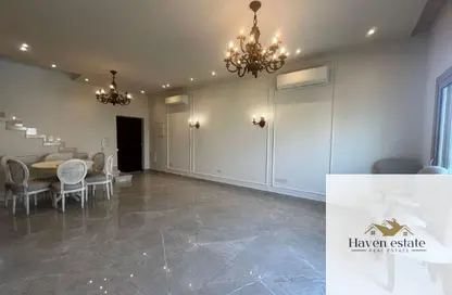 (بنتهاوس  (روف - 2 غرف نوم - 3 حمامات للايجار في جاليريا  مون فالى - المستثمرين الجنوبية - مدينة القاهرة الجديدة - القاهرة