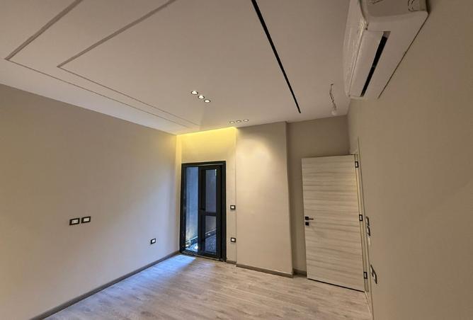 8355574 - Property Main Image