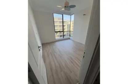 Apartment - 3 Bedrooms - 2 Bathrooms for sale in El Patio Oro - 5th Settlement Compounds - The 5th Settlement - New Cairo City - Cairo