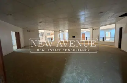 Full Floor - Studio - 3 Bathrooms for rent in Bank Center Street - South Teseen St. - The 5th Settlement - New Cairo City - Cairo