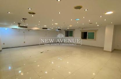 Retail - Studio - 2 Bathrooms for sale in Abd Al Aziz Selim St. - Mohandessin - Giza