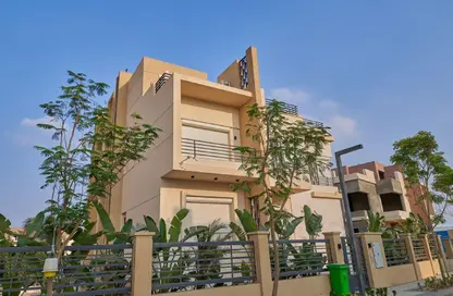 Villa - 6 Bedrooms - 6 Bathrooms for sale in Alma - 2nd District - Sheikh Zayed City - Giza