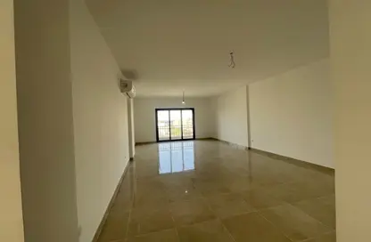 شقة - 3 غرف نوم - 3 حمامات للايجار في مون ريزيدنس - فيفث سكوير - التجمع الخامس - مدينة القاهرة الجديدة - القاهرة