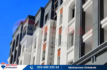 Apartment - 3 Bedrooms - 3 Bathrooms for sale in Alex West - Alexandria Compounds - Alexandria