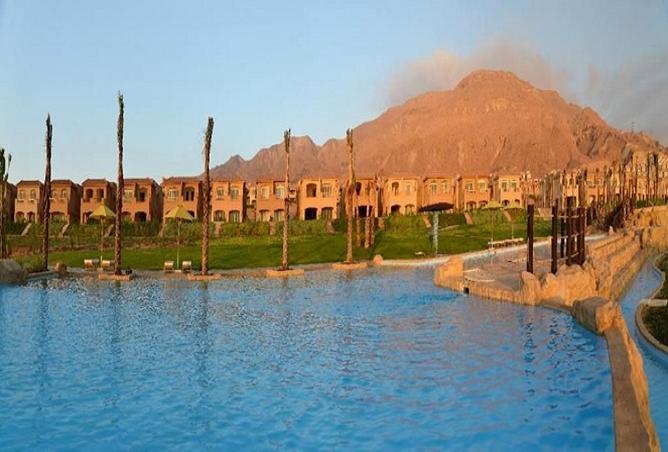 8360360 - Property Image 3