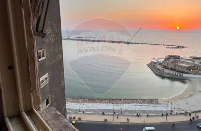 شقة - 3 غرف نوم - 2 حمامات للبيع في سيدي بشر - حي اول المنتزة - الاسكندرية