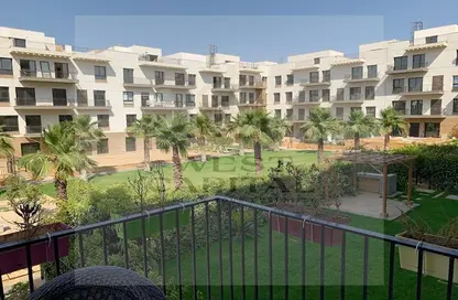 شقة - 2 غرف نوم - 2 حمامات للايجار في ذا كورت ياردز - كمبوندات الشيخ زايد - الشيخ زايد - الجيزة