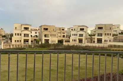 فيلا - 3 غرف نوم - 4 حمامات للبيع في اليفا - اب تاون كايرو - المقطم - القاهرة