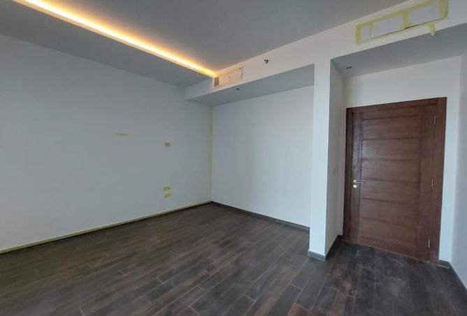 8063288 - Property Image 3
