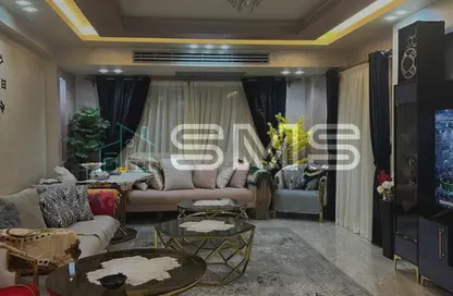 Apartment - 2 Bedrooms - 1 Bathroom for sale in El Rehab Extension - Al Rehab - New Cairo City - Cairo