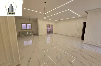 شقة - 3 غرف نوم - 2 حمامات للبيع في النرجس 2 - النرجس - مدينة القاهرة الجديدة - القاهرة