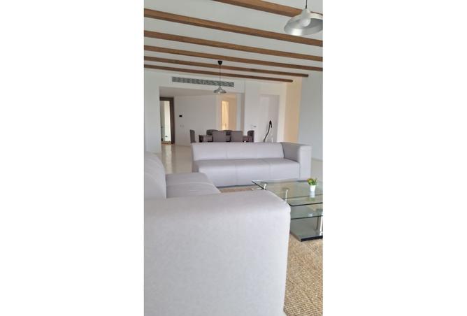 8323072 - صورة العقار 2