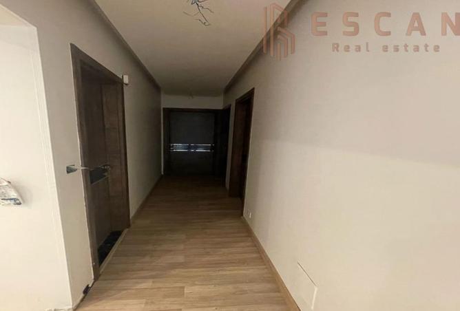 8304644 - Property Image 2