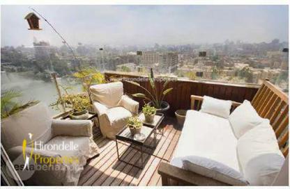 Duplex - 3 Bedrooms - 3 Bathrooms for rent in Al Gabalaya St. - Zamalek - Cairo