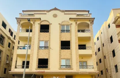 Apartment - 2 Bedrooms - 1 Bathroom for sale in Al Andalus District - New Cairo City - Cairo